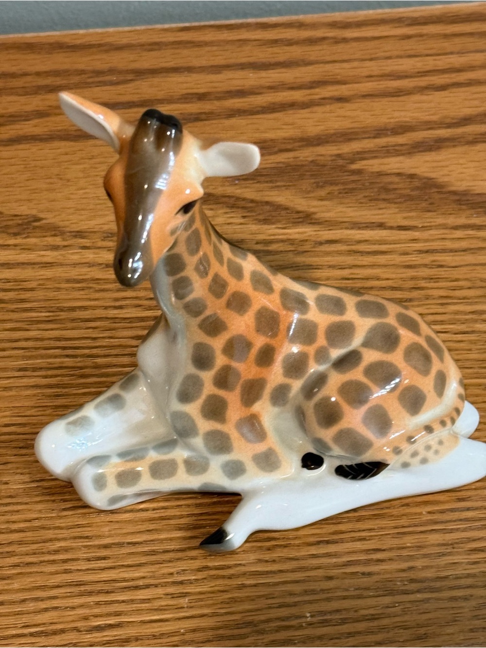 Vintage Figurine Sitting Giraffe LFZ Lomonosov  Porcelain Soviet Era 70s USSR